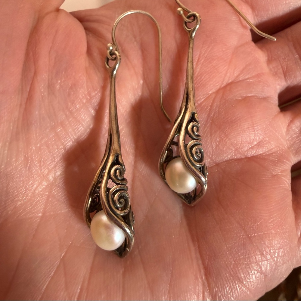 Noa Zuman Israel Sterling silver Filagree Cala Lilly real pearl drop earrings - Picture 11 of 17